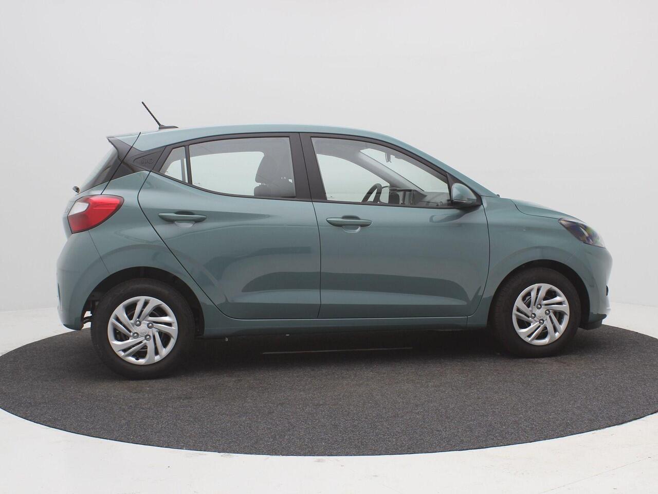Hyundai I 10 1.0 Comfort Smart / Navigatie / Achteruitrijcamera / Airconditioning / Cruise Control / In hoogte verstelbare bestuurderstoel / 5-deurs / 5 Jaar Fabrieksgarantie