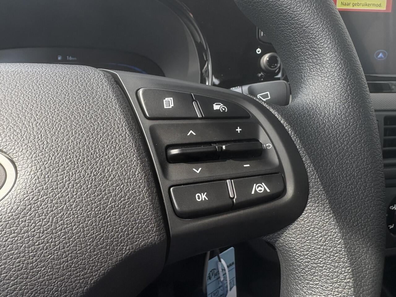 Hyundai I 10 1.0 Comfort / ¤1250 Voordeel / Airco/ Cruise control/ Apple carplay/Android Auto/ Navigatie/