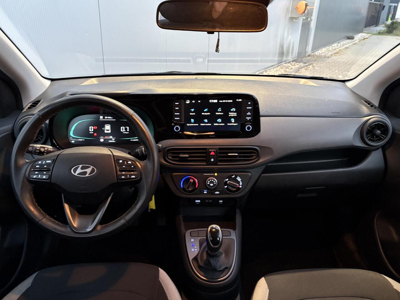 Hyundai I 10 1.0 Comfort Smart 5-zits Automaat/ Airco / Navigatie / Cruise control / Achteruitrijcamera / Apple Carplay/Android Auto /