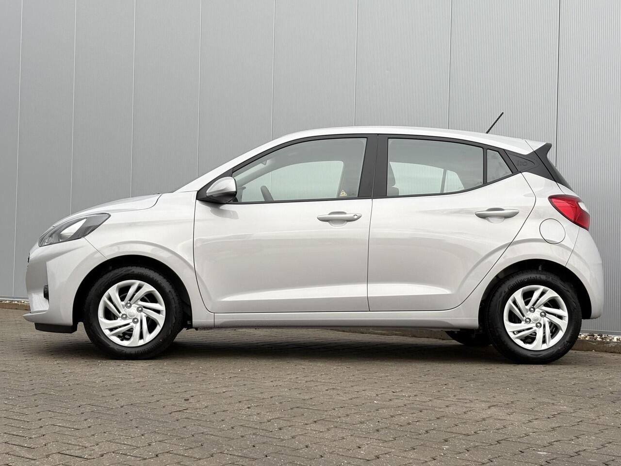 Hyundai I 10 Comfort Limited Automaat / Navigatie / Airco / Achteruitrijcamera / Snel Leverbaar! / Rijklaarprijs