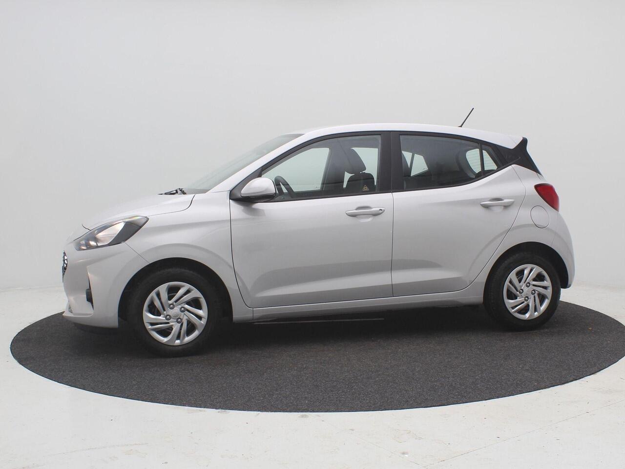 Hyundai I 10 1.0 AUTOMAAT Comfort Limited / ¤ 1.250,- Voordeel op de nieuwprijs / Prijs is rijklaar / Direct Leverbaar / Navigatie / Camera / Apple Carplay & Android Auto / Bluetooth / Airco /