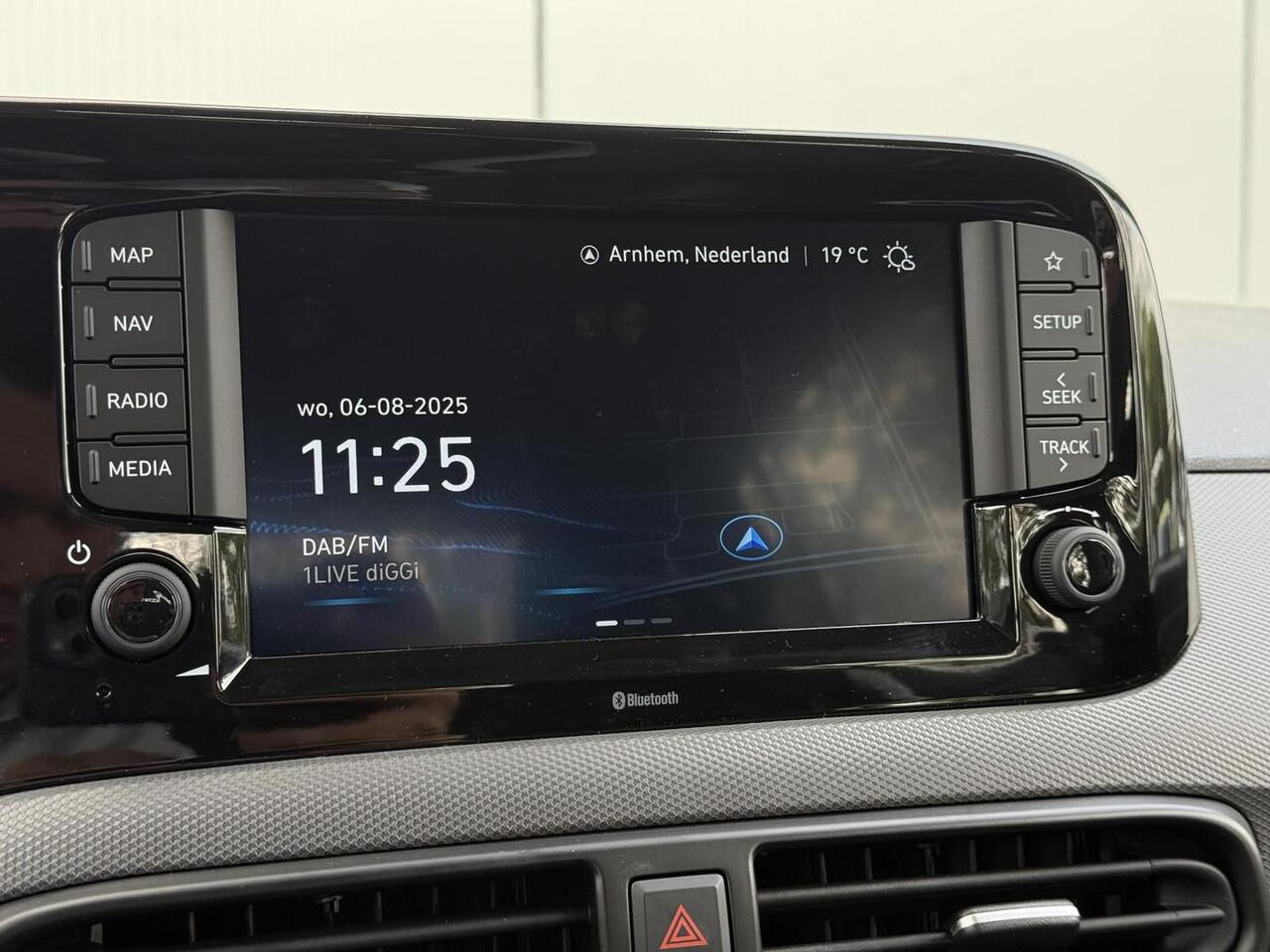 Hyundai I 10 1.0 Comfort / Navigatie / Achteruitrijcamera / Cruise Control / Airco / Snel Leverbaar! /