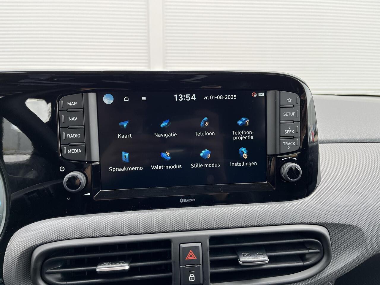 Hyundai I 10 1.0 Comfort Apple Carplay/Android Auto / audio-navigatie full map / achteruitrijcamera /