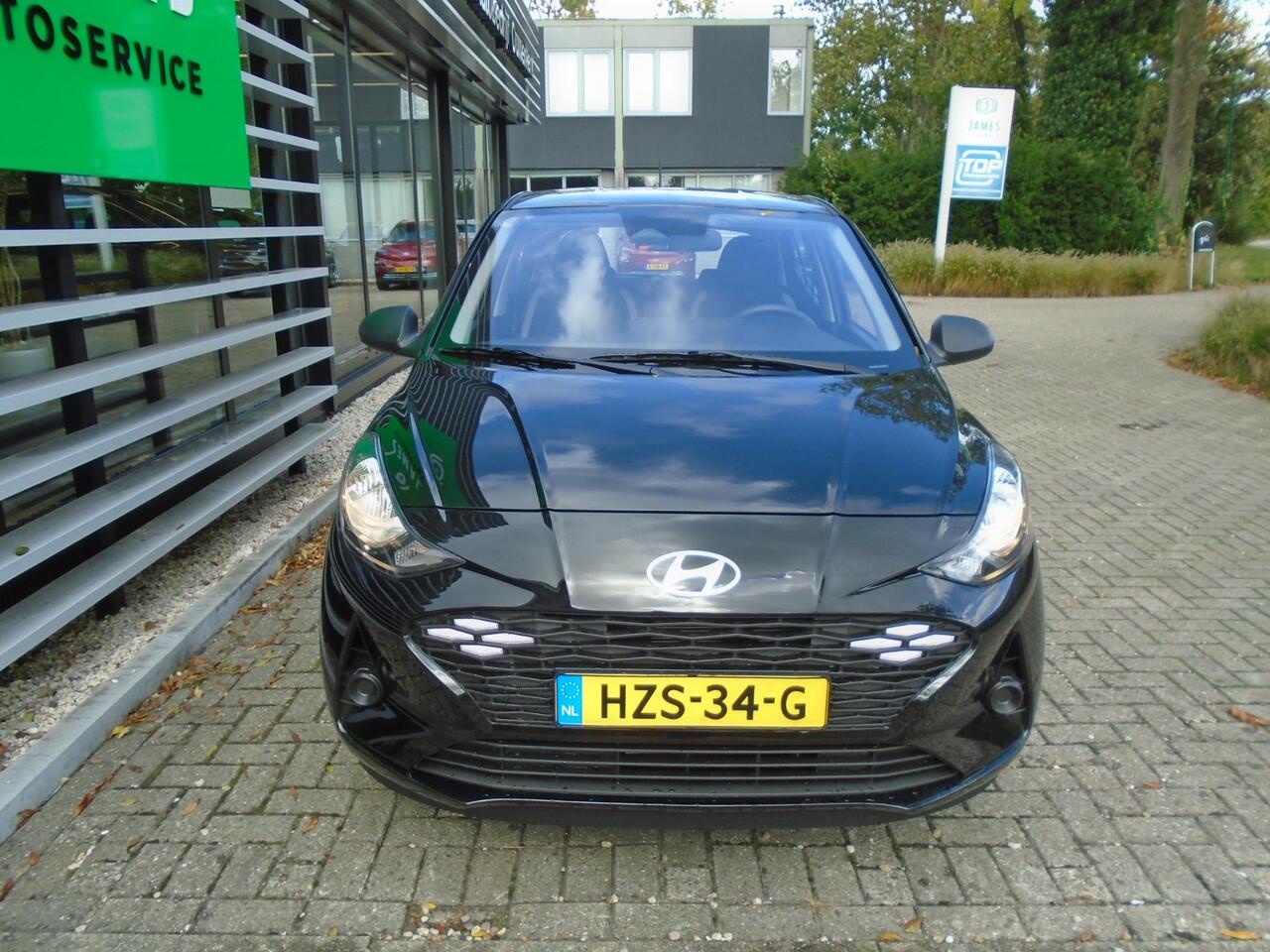 Hyundai I 10 1.0 Comfort 2025MY met groot navigatie & lm velgen