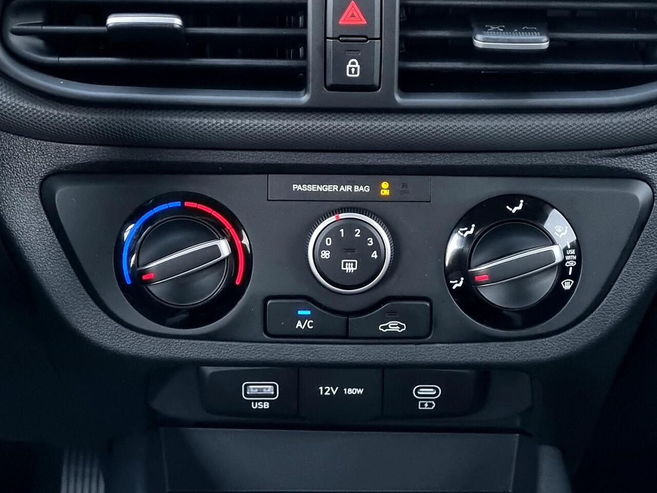 Hyundai I 10 1.0 Comfort / Navigatie / Cruise Control /