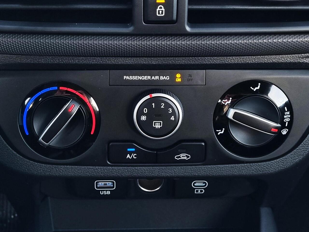 Hyundai I 10 1.0 Comfort / ¤ 2.000,- Voordeel Op Nieuwprijs / Rijklaarprijs / Direct Leverbaar / Navigatie / Cruise Control /