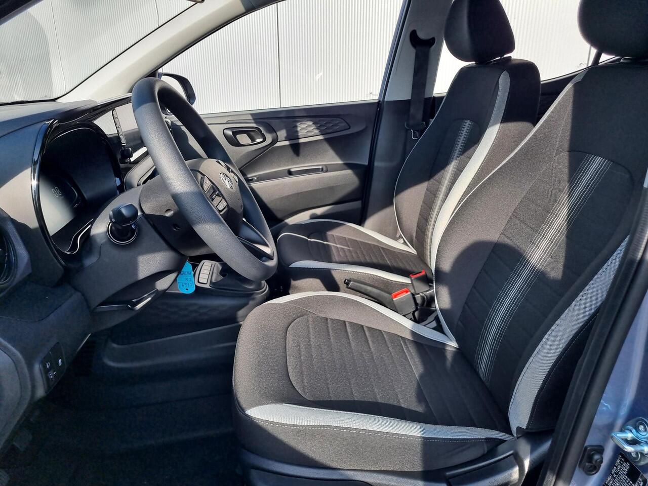 Hyundai I 10 1.0 Comfort / ¤ 2.000,- Voordeel Op Nieuwprijs / Rijklaarprijs / Direct Leverbaar / Navigatie / Cruise Control /