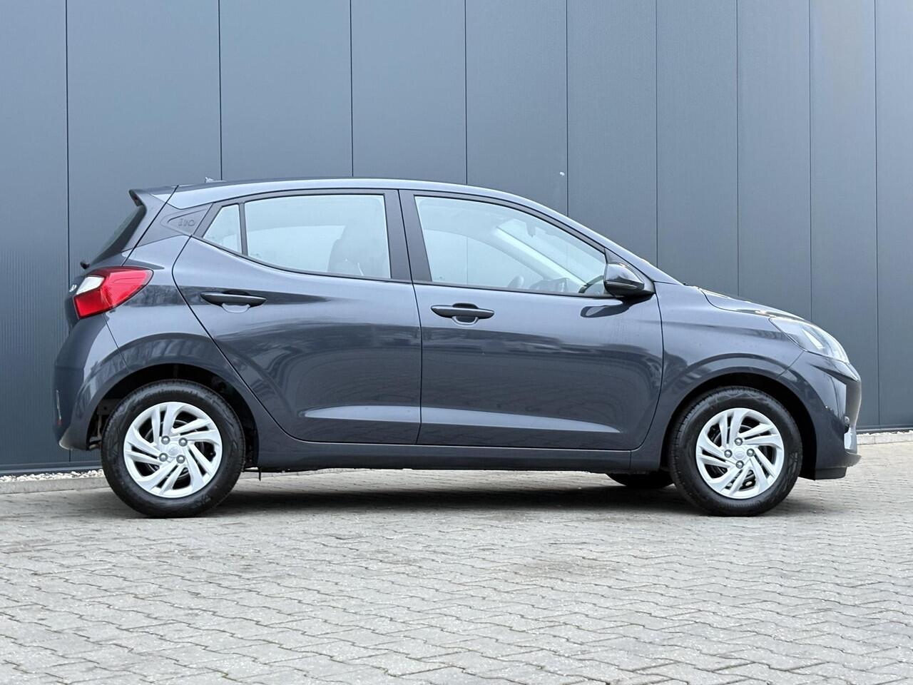 Hyundai I 10 Comfort Limited Automaat / Navigatie / Airco / Achteruitrijcamera / ¤ 1800,= voordeel / Snel Leverbaar! / Rijklaarprijs