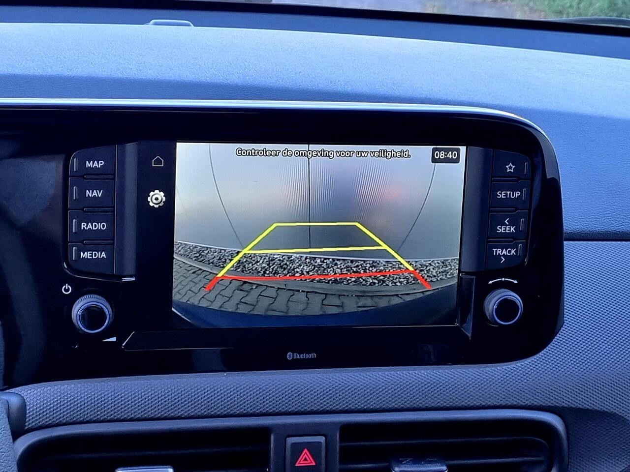 Hyundai I 10 Comfort Limited Automaat / Navigatie / Airco / Achteruitrijcamera / ¤ 1800,= voordeel / Snel Leverbaar! / Rijklaarprijs