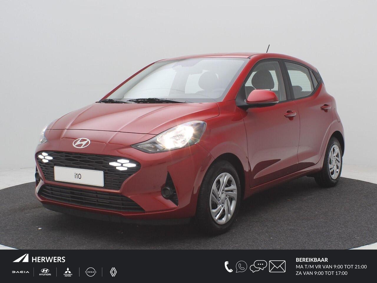 Hyundai I 10 1.0 AUTOMAAT Comfort Limited / ¤ 1.800,- Voordeel op de nieuwprijs / Prijs is rijklaar / Direct Leverbaar / Navigatie / Camera / Apple Carplay & Android Auto / Bluetooth / Airco /