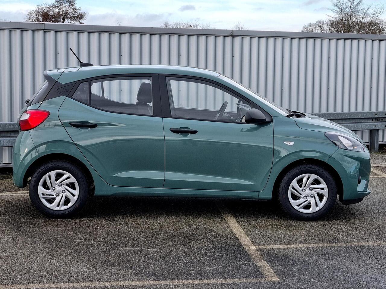 Hyundai I 10 1.0 Comfort 5-zits / ¤1700,- Voordeel/ Rijklaarprijs / Direct Leverbaar / Navigatie / Apple Carplay & Android Auto / Camera /