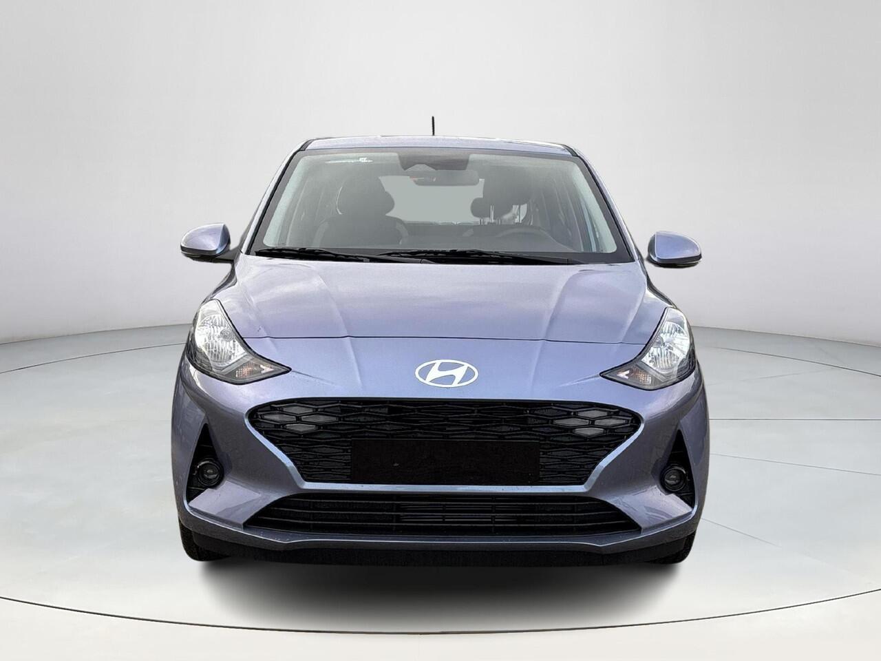 Hyundai I 10 1.0 Comfort Smart | Airco | Achteruitrijcamera | Lederen stuurwiel | Active lane-keeping | Navigatie | Apple carplay/ Android auto |