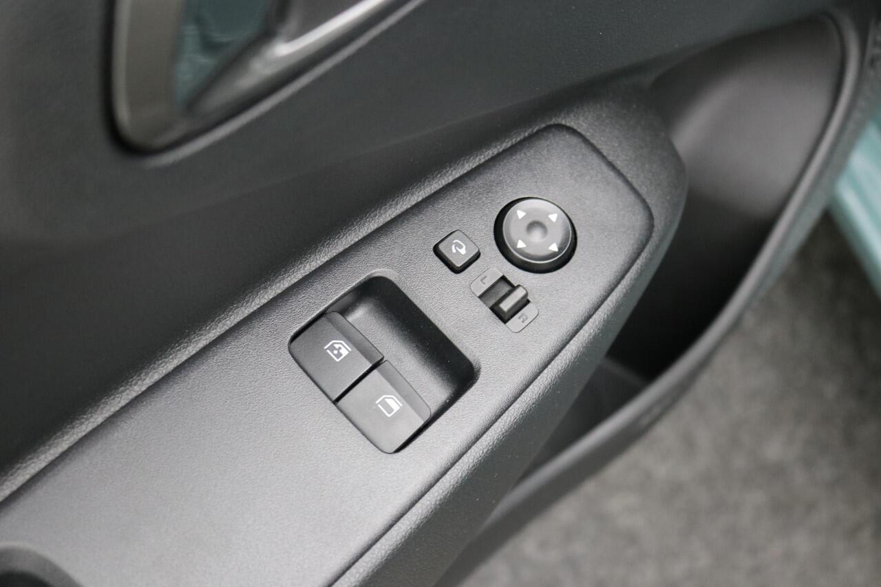 Hyundai I 10 1.0 Comfort Smart / Navigatie / Camera / Apple Carplay & Android Auto / Bluetooth / Airco /