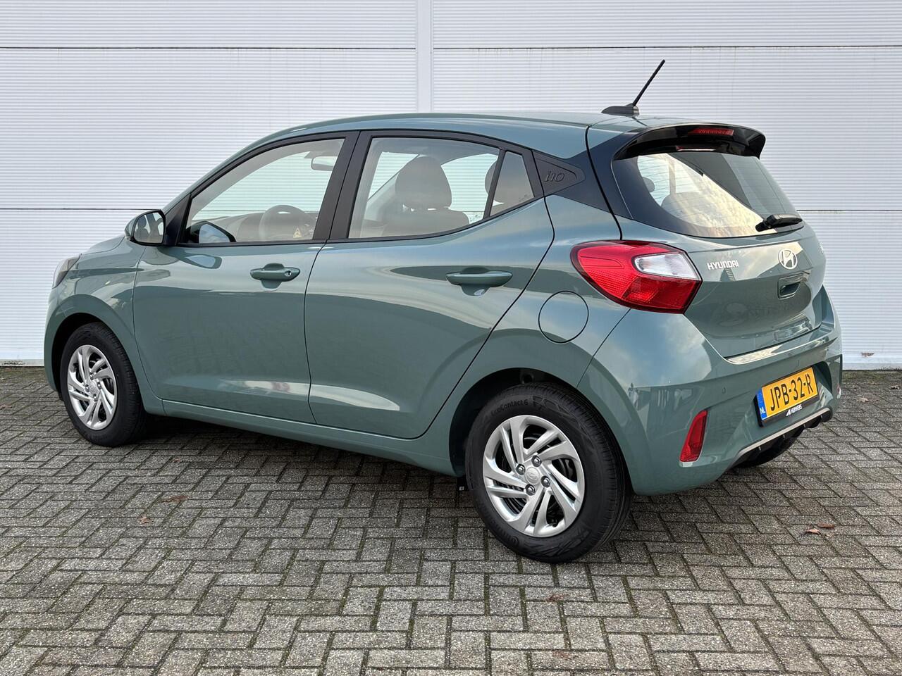 Hyundai I 10 1.0 Comfort Smart / Navigatie / Camera / Apple Carplay & Android Auto / Bluetooth / Airco /