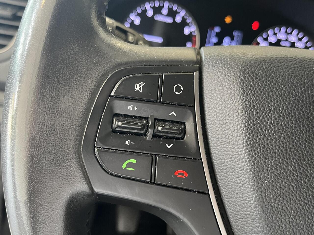 Hyundai I 20 1.0 T-GDI Comfort , Achteruitrij Camera, CruiseControl, Parkeersensoren, Navigatie, Automatisch dimmende spiegel