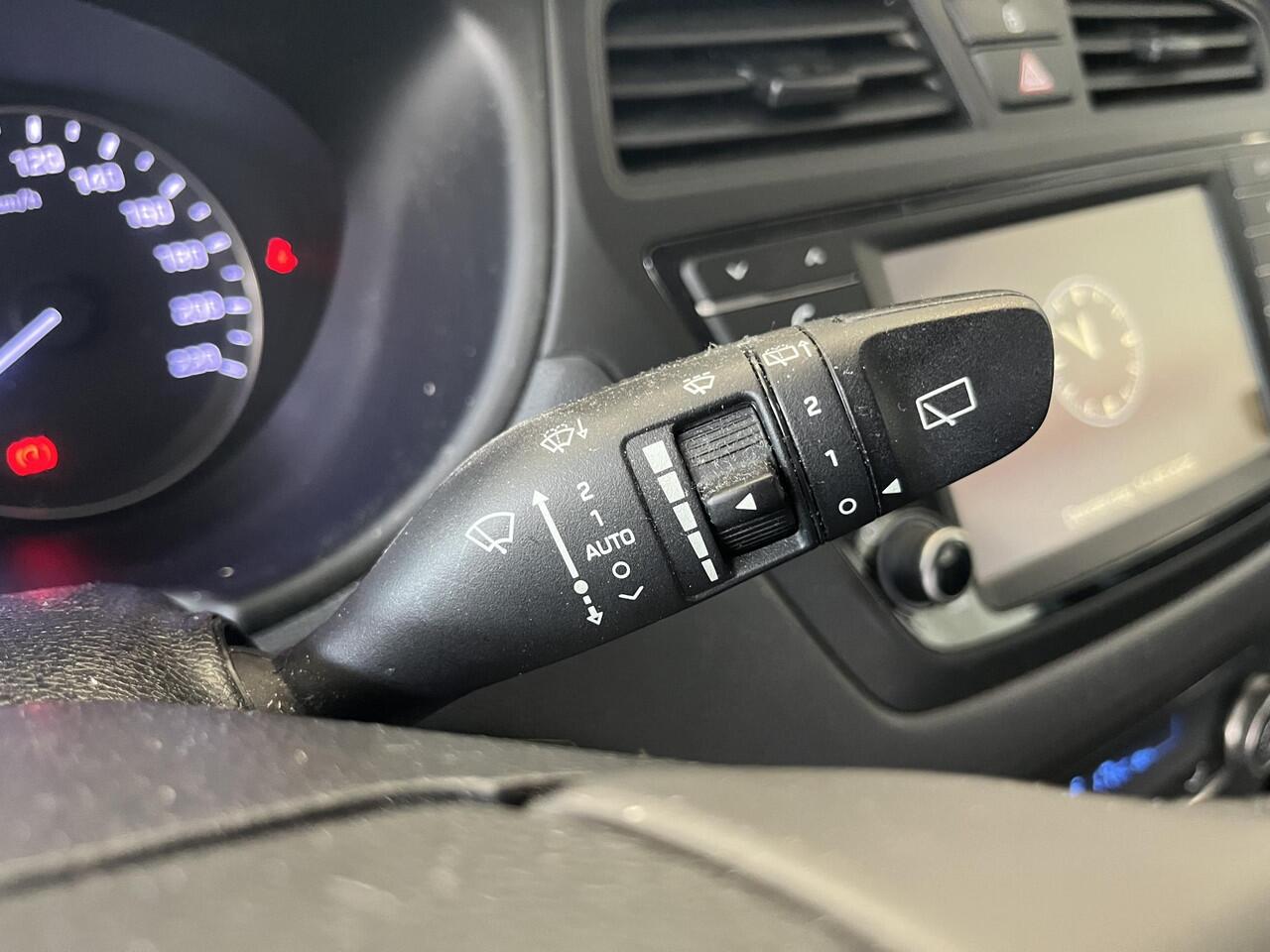 Hyundai I 20 1.0 T-GDI Comfort , Achteruitrij Camera, CruiseControl, Parkeersensoren, Navigatie, Automatisch dimmende spiegel