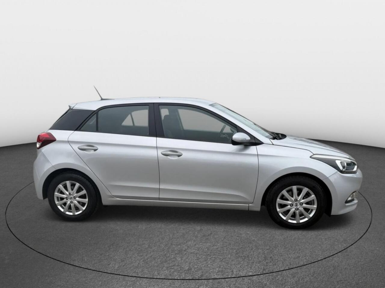 Hyundai I 20 1.0 T-GDI Comfort [ Nav Camera Climate control ]