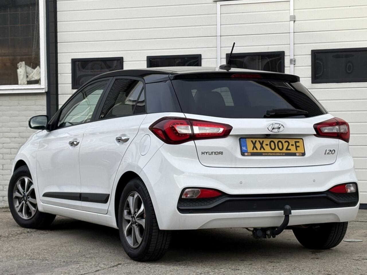 Hyundai I 20 1.0 T-GDI Premium Automaat Navi | Camera | Keyless | Trekhaak