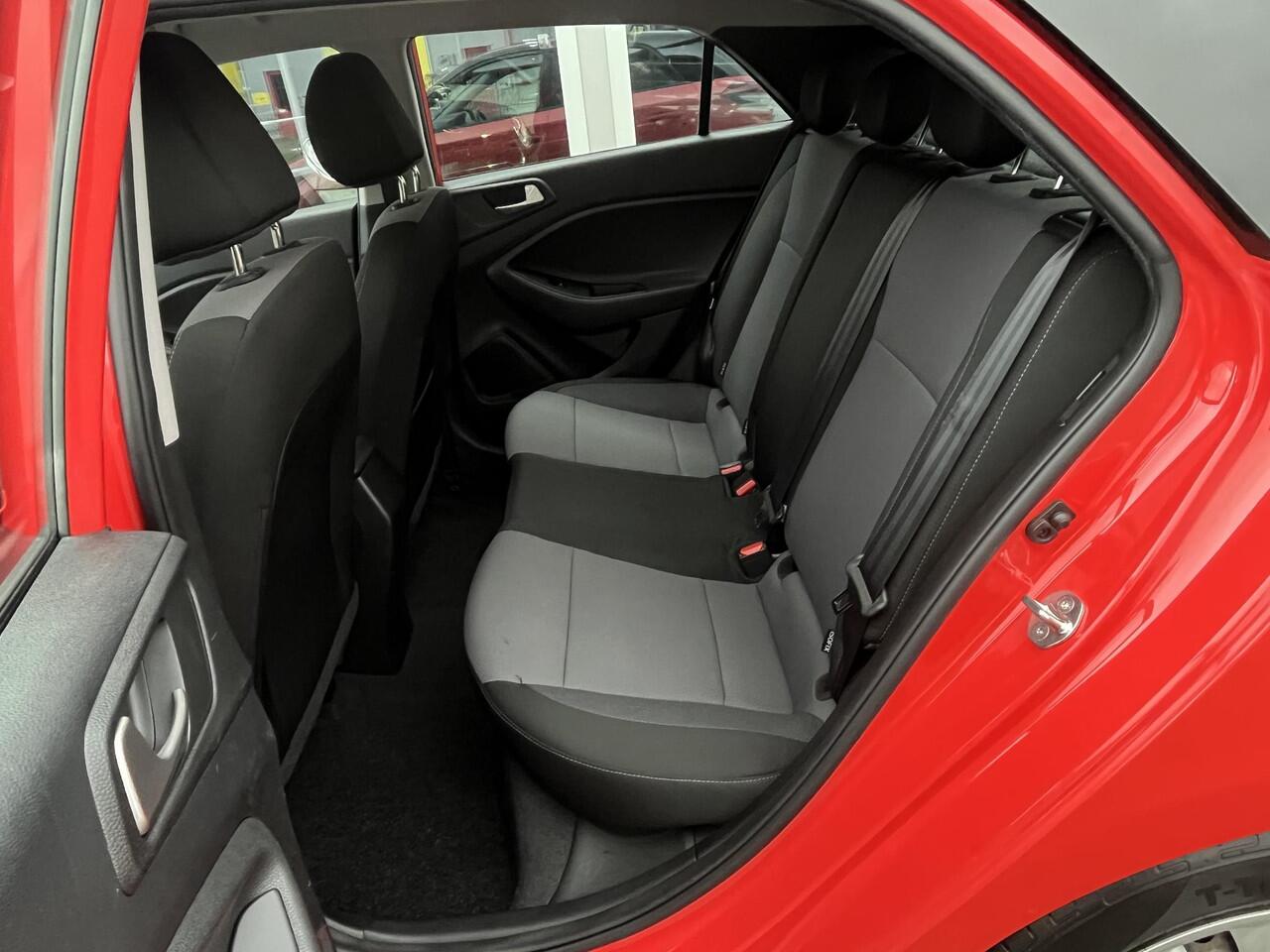 Hyundai I 20 1.0 T-GDI Comfort | Apple Carplay | Android auto | DAB | Camera | NAP
