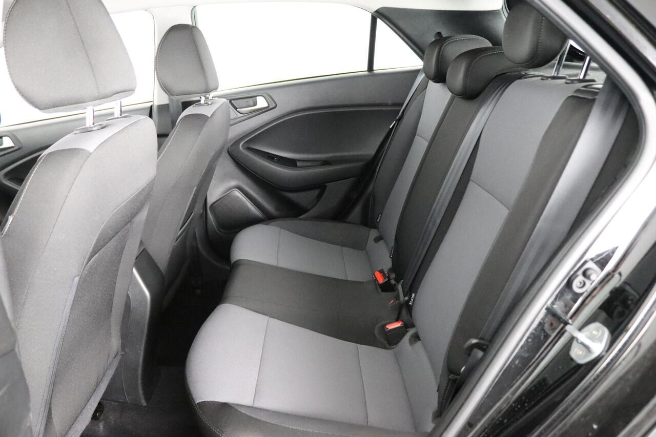 Hyundai I 20 1.0 T-GDI AUTOMAAT NAVIGATIE ***AANBIEDING VAN 2019 !!**CAMERA.PDC.CLIMA.CRUISE.