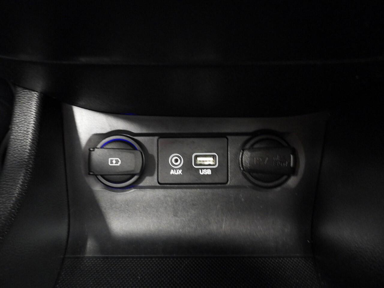 Hyundai I 20 1.0 T-GDI 100PK Premium NAVI/CAMERA/CLIMA/15"LMV!