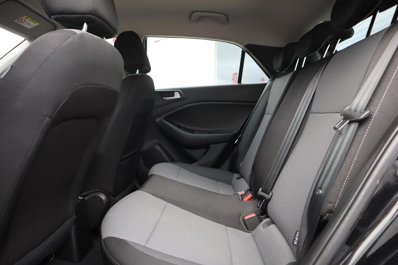 Hyundai I 20 1.0 T-GDI COMFORT AUTOMAAT|CAMERA|NAVIGATIE|DEALERONDERHOUDEN