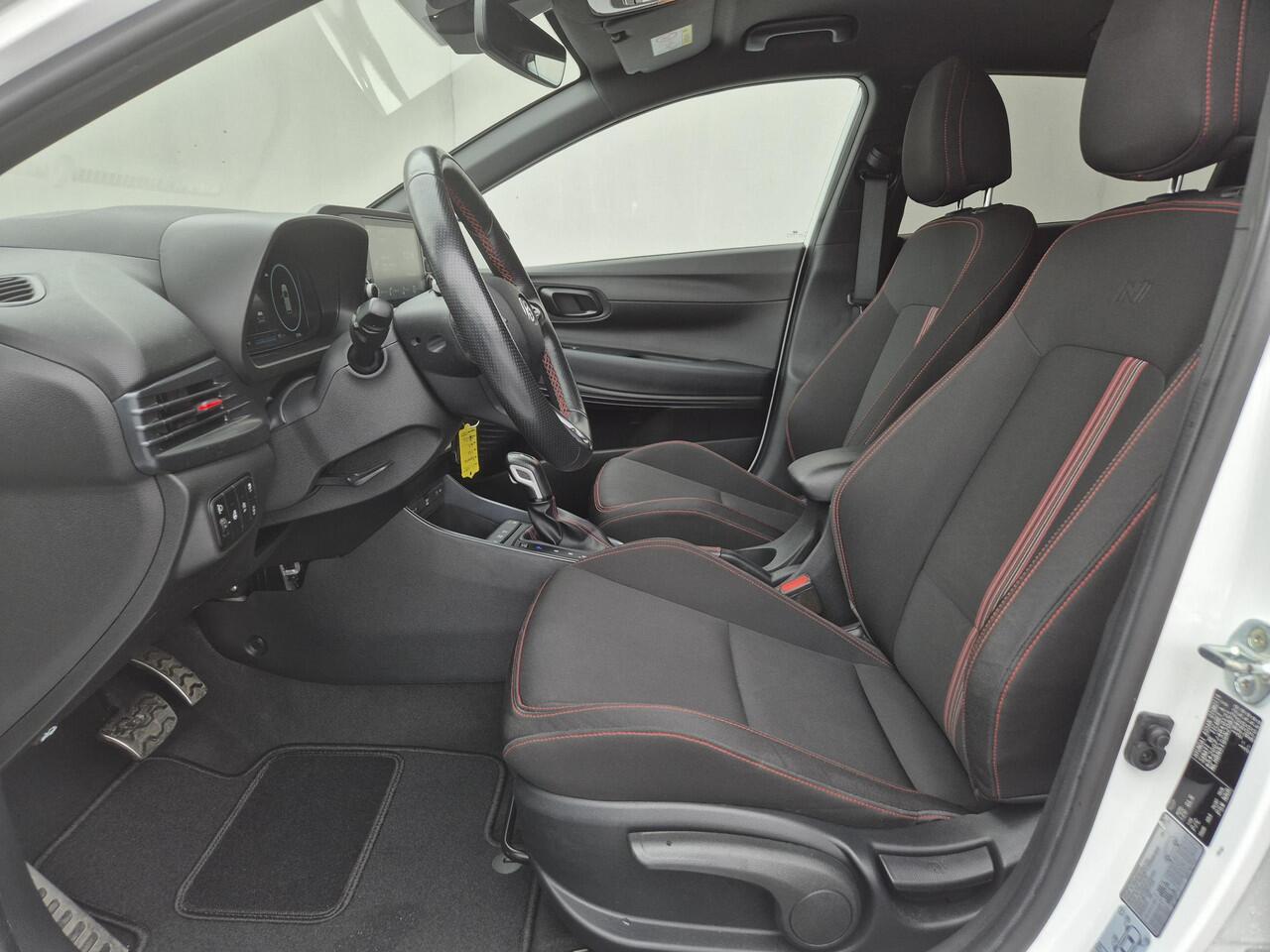 Hyundai I 20 1.0 T-GDI N-line Automaat / Navigatie via Apple Carplay of Android Auto / Stuur en Stoel verwarming / Achteruitrijcamera / Cruise Control / Climate control / Trekgewicht 1110 kg /