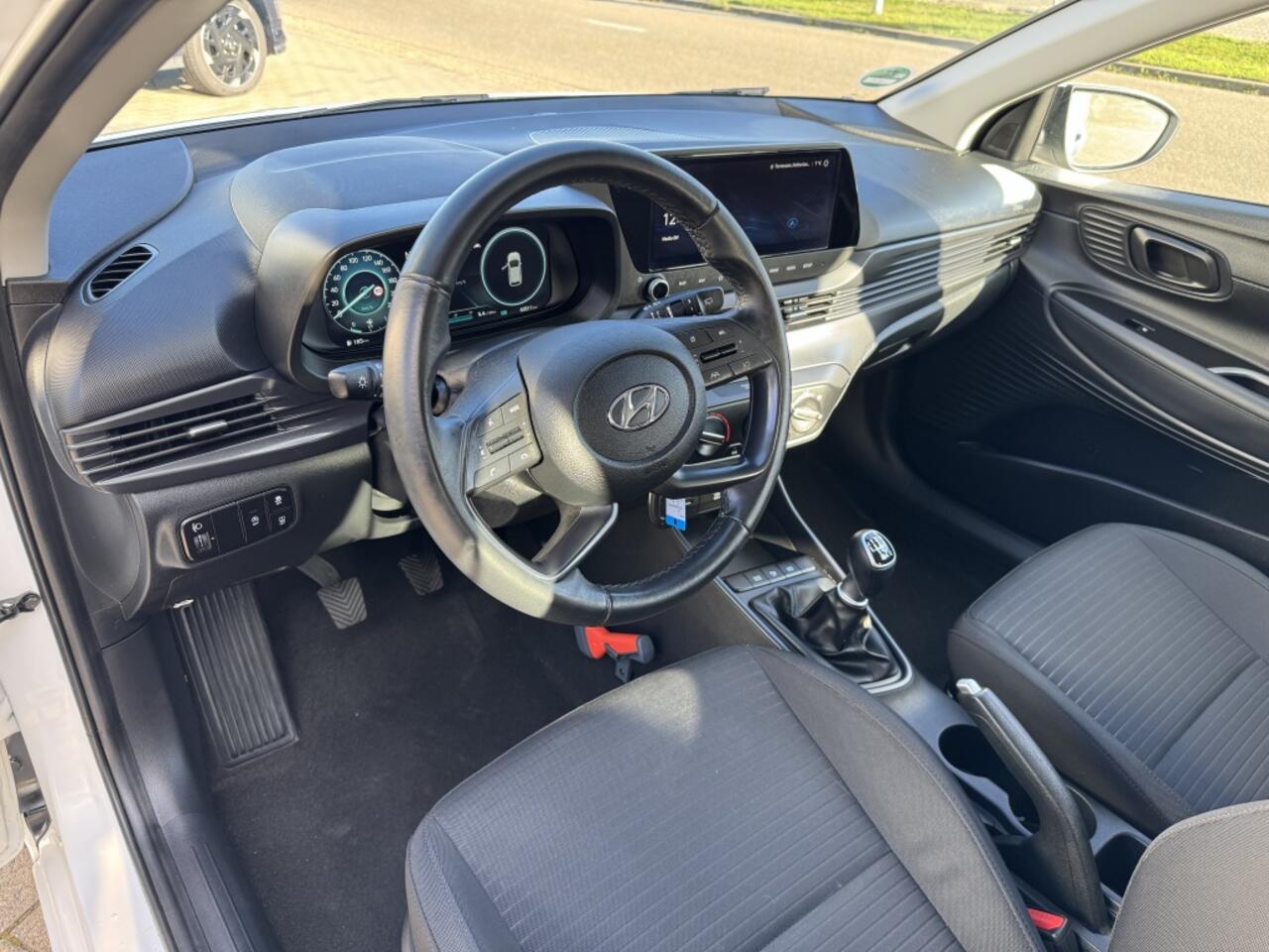 Hyundai I 20 1.0 T-GDI Comfort smart | Trekhaak | Navigatie | Dealer onderhou