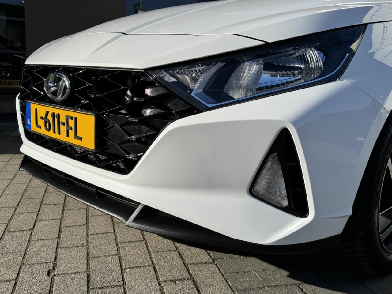 Hyundai I 20 1.0 T-GDI Comfort smart | Trekhaak | Navigatie | Dealer onderhou