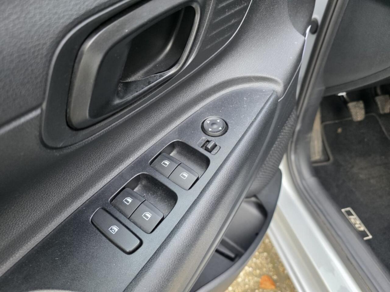 Hyundai I 20 1.2 MPI I-MOTION 15LM/ AIRCO/ CRUISE