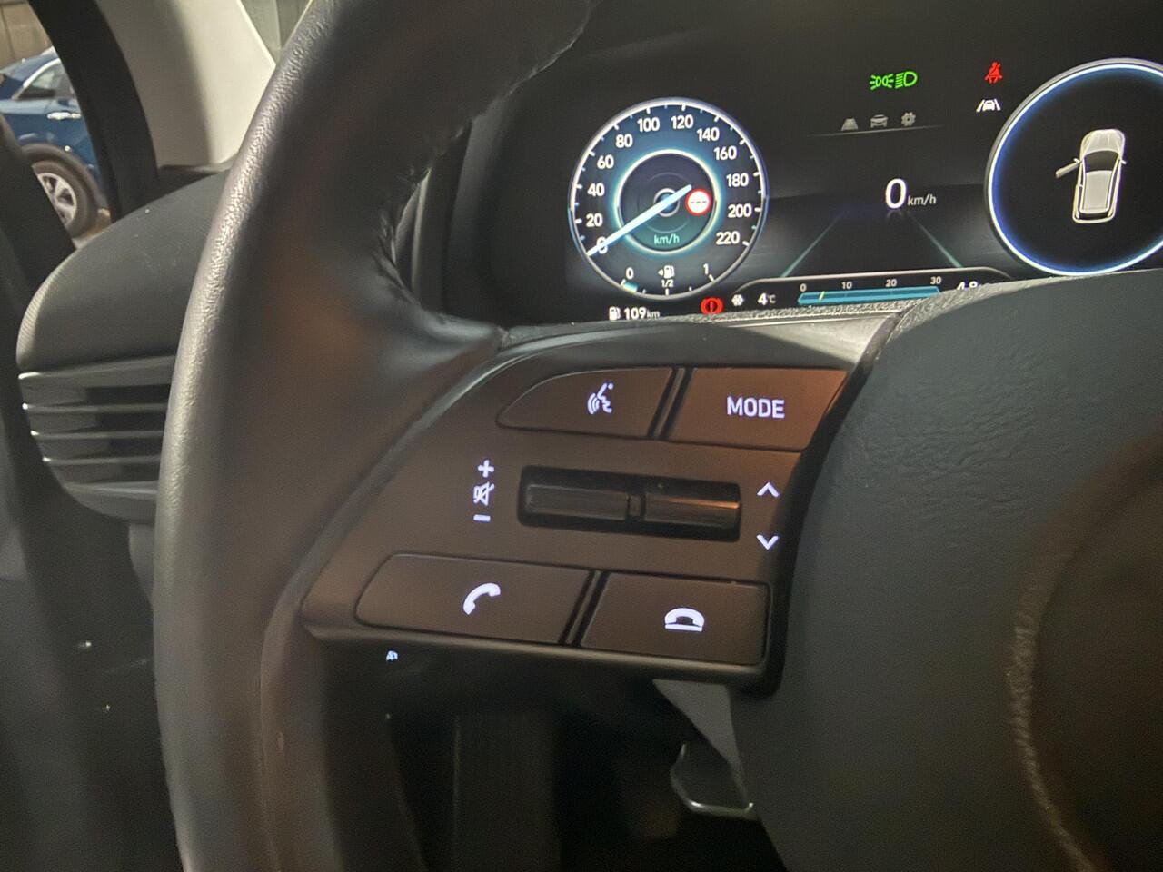 Hyundai I 20 1.2 MPI Comfort Stuur en Stoel verwarming, leuke luxe auto met een zuinige motor