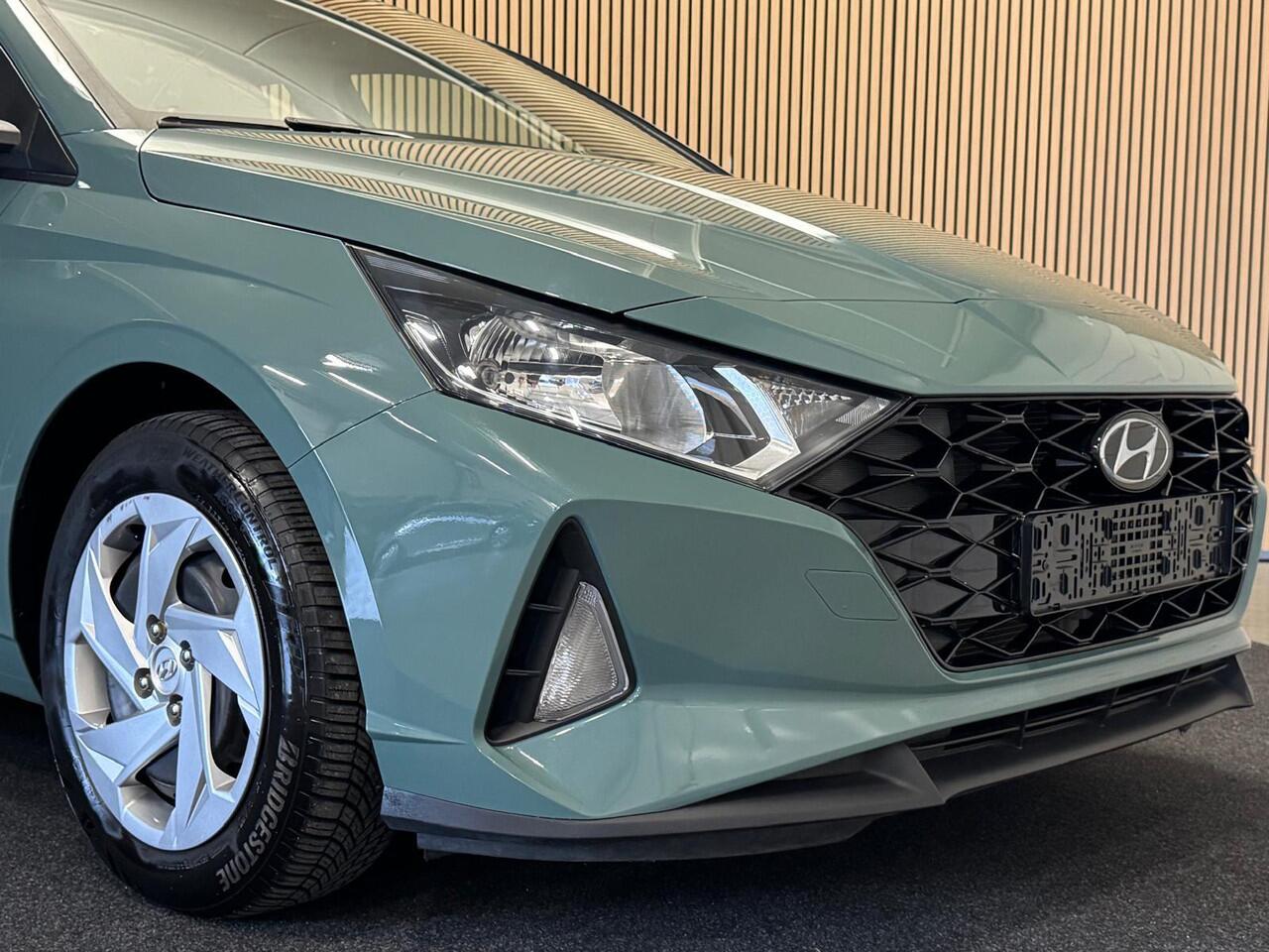 Hyundai I 20 1.0 T-GDI 100PK Aut. Comfort | Camera | Carplay | Stoel- & Stuurverw. | Incl. garantie