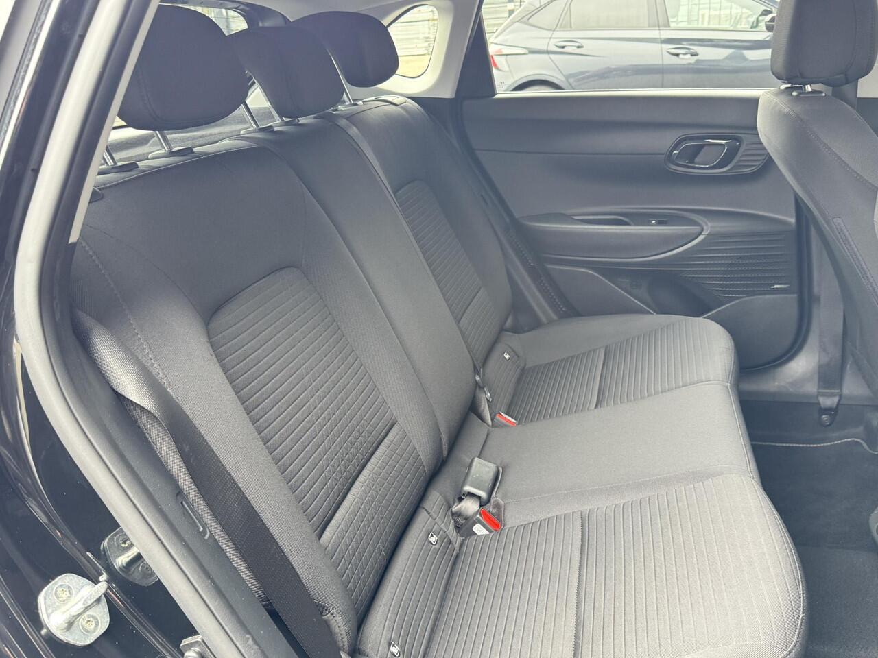 Hyundai I 20 1.0 T-GDI PREMIUM I AUTOMAAT I APPLE CARPLAY I CLIMATE CONTROL I P-CAMERA I ADAPTIVE CRUISE