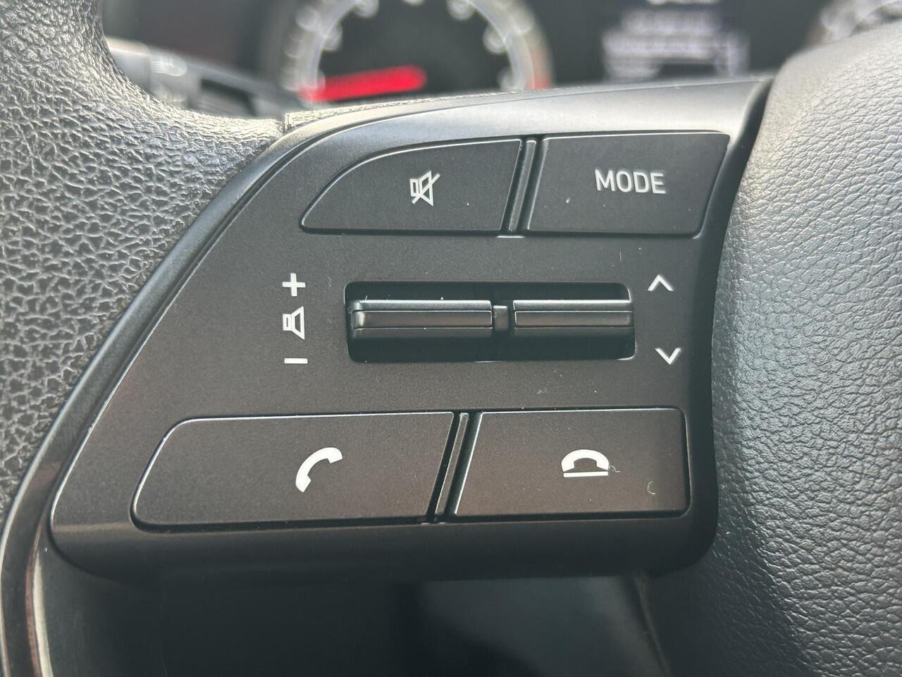 Hyundai I 20 1.2 MPI i-Motion / Airco / Cruise Control / Bluetooth / Grootlicht Assistentie / Lane assist /