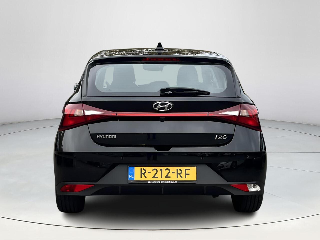Hyundai I 20 1.0 T-GDI Comfort Smart | 3 jaar garantie | Rijklaarprijs dus geen extra afleverkosten! | Apple CarPlay/Android Auto |