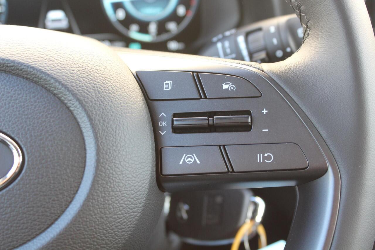 Hyundai I 20 1.0 T-GDI Comfort / Trekhaak / Apple carplay - Android auto / Achteruitrijcamera / Zwart dak.