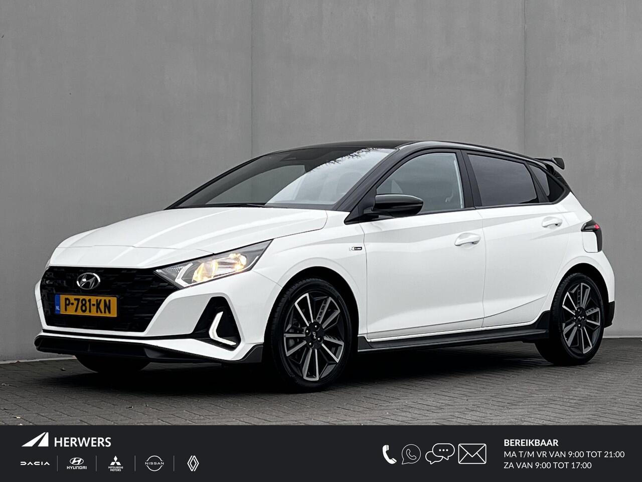 Hyundai I 20 1.0 T-GDI N Line / Fabrieksgarantie tot 04-2027* / NL Auto / Navigatie / Dode hoek detectie / BOSE Audio / Achteruitrijcamera / Apple Carplay Android / Achterspoiler / 17" LM wielen /
