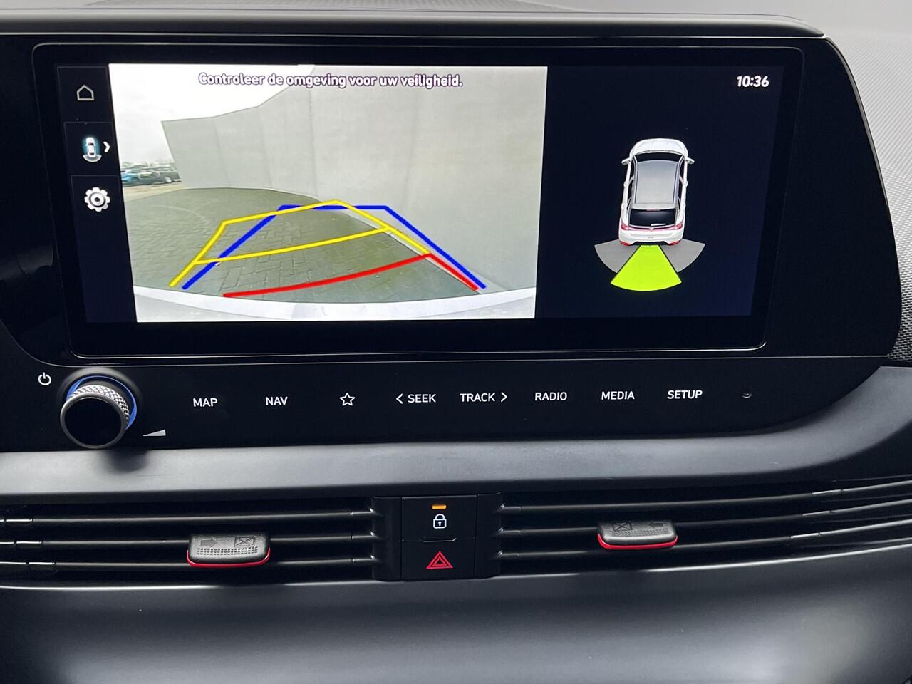 Hyundai I 20 1.0 T-GDI N Line / Fabrieksgarantie tot 04-2027* / NL Auto / Navigatie / Dode hoek detectie / BOSE Audio / Achteruitrijcamera / Apple Carplay Android / Achterspoiler / 17" LM wielen /