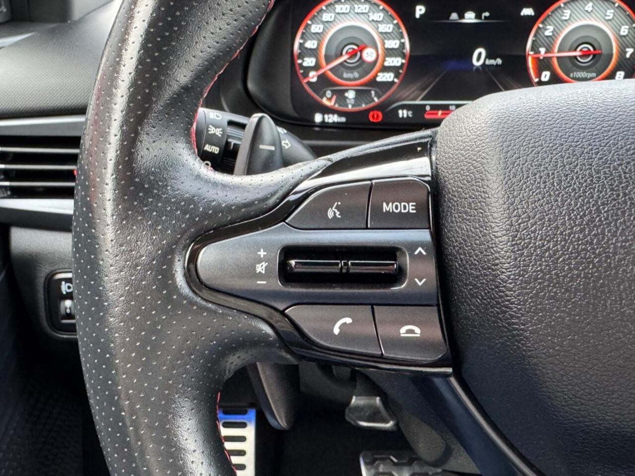 Hyundai I 20 1.0 T-GDI MHEV AUT. 120PK N-LINE BOSE NAVI CAMERA CARPLAY AIRCO LMV PDC