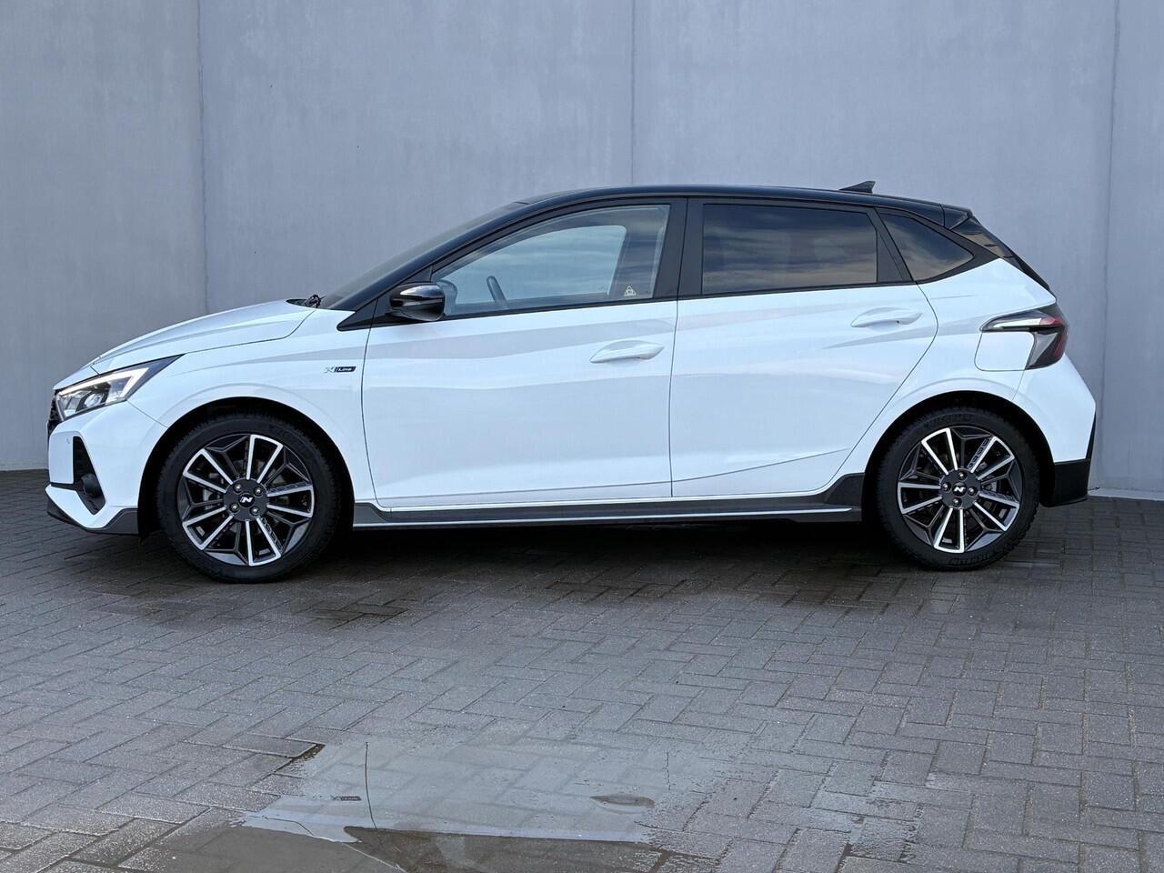 Hyundai I 20 1.0 T-GDI N Line Automaat / Fabrieksgarantie t/m 11-2027 / Dealer onderhouden / Stoel-/Stuurverwarming / Apple Carplay/Android Auto / Achteruitrijcamera / Cruise Control / Navigatie / Bluetooth /