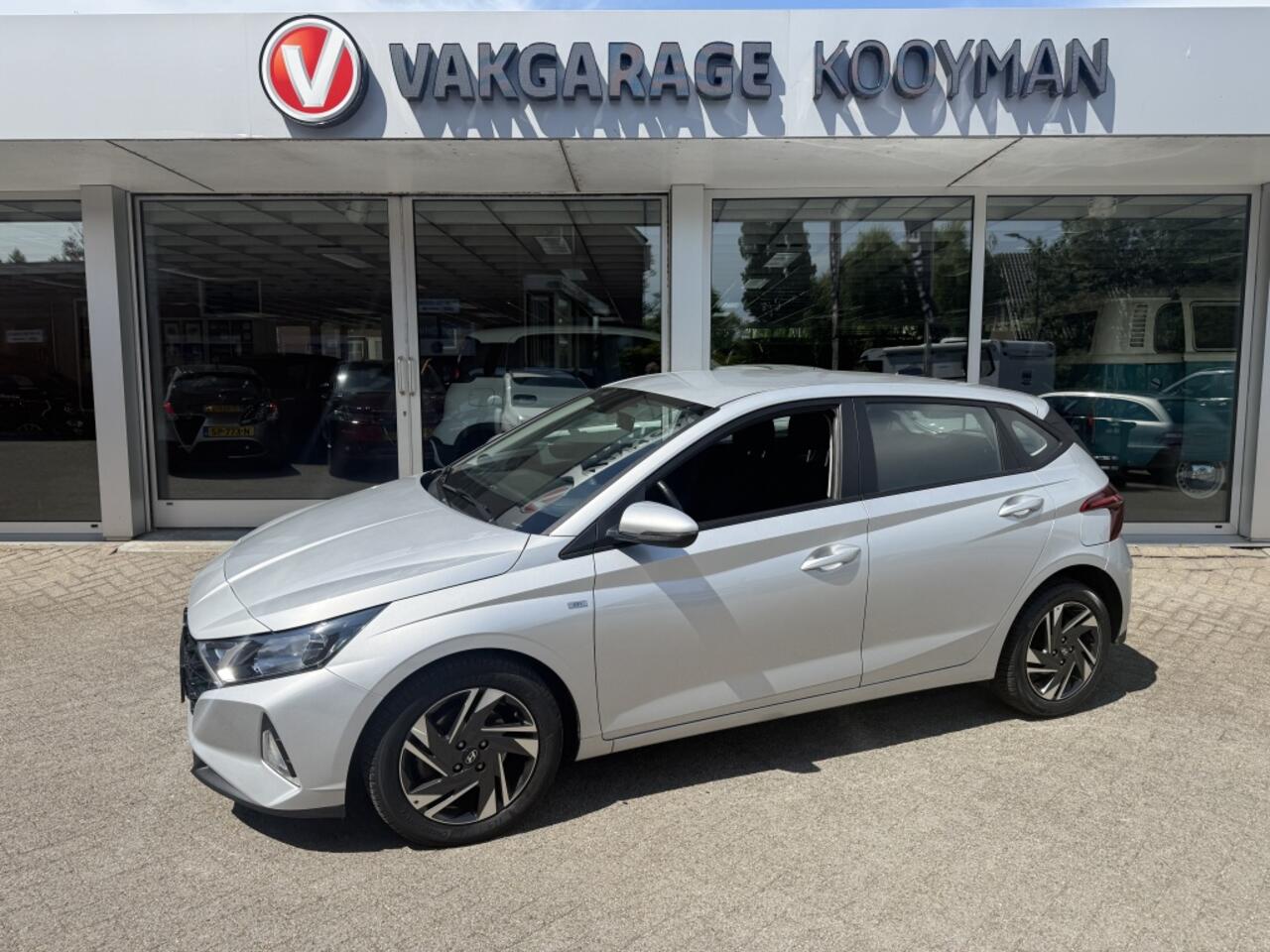 Hyundai I 20 i20 1.0 T-GDI Trend Mild-Hybrid | Automaat PDC | Carplay | Camer