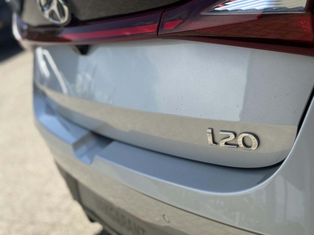 Hyundai I 20 i20 1.0 T-GDI Trend Mild-Hybrid | Automaat PDC | Carplay | Camer