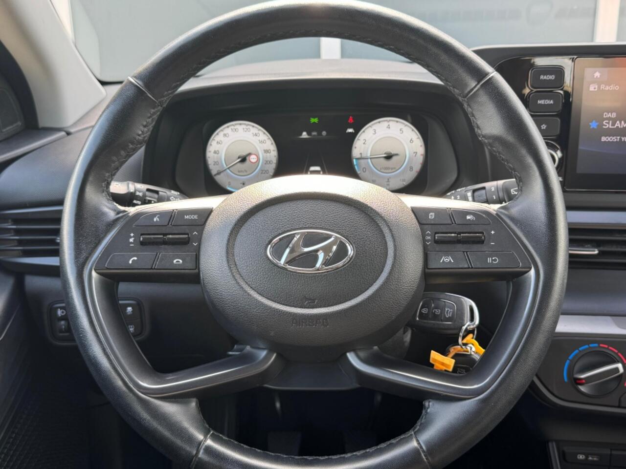 Hyundai I 20 1.0 T-GDI 101pk Comfort | Camera | Winterpakket | Navi via App