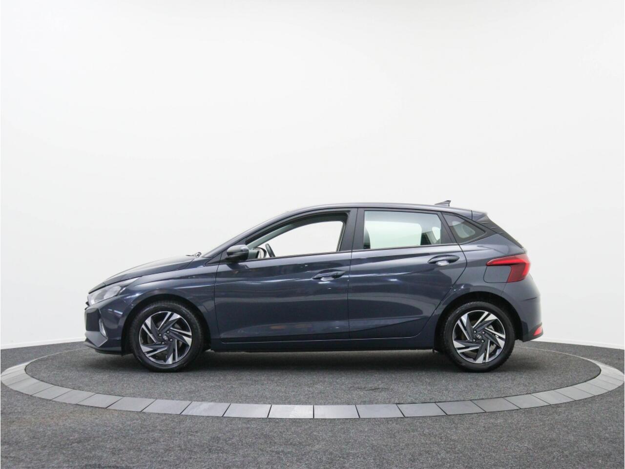 Hyundai I 20 1.0 T-GDI Comfort + Winterpack | All-seasons