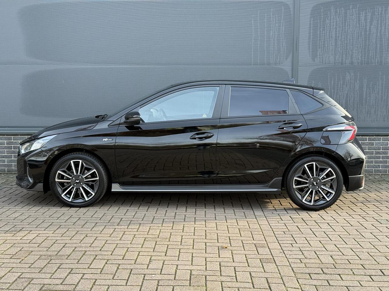 Hyundai I 20 1.0 T-GDI N Line 120 PK / Eerste Eigenaar / Dealer Onderhouden / Navigatie / Bose Audio / Achteruitrij Camera / Apple Carplay&Android Auto /