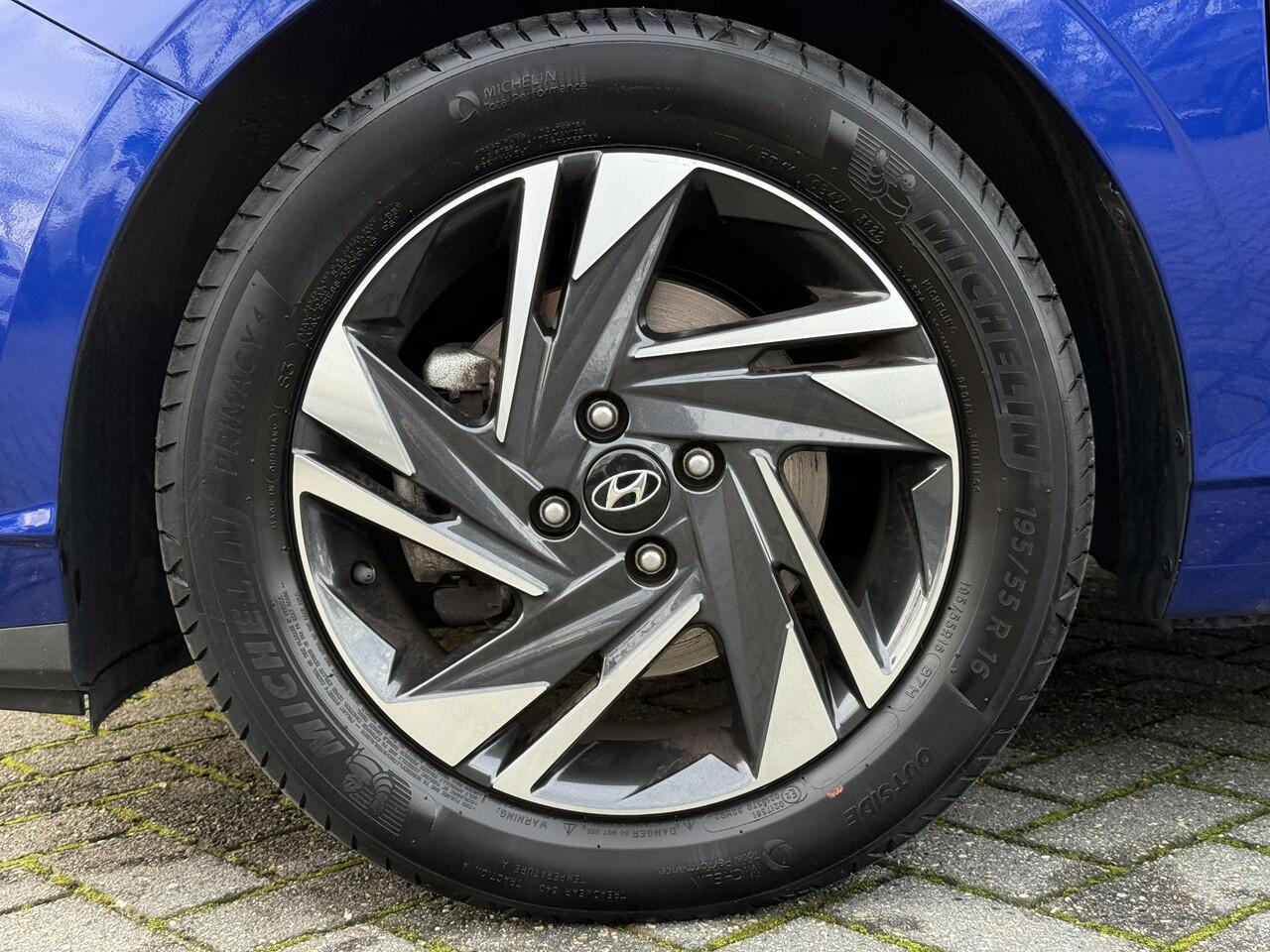 Hyundai I 20 1.0 T-GDI Comfort Smart / Navigatie / Cruise Control / Airco / LM 16"/ Dealer Onderhouden /