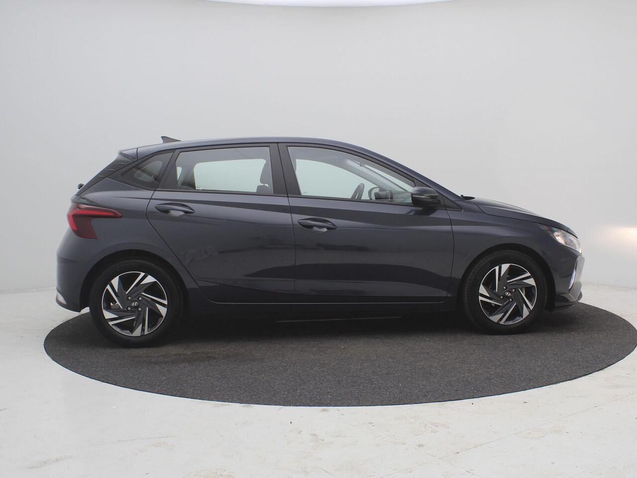 Hyundai I 20 1.2 MPI Comfort / Dealeronderhouden / Apple Carplay / Achteruitrijcamera / Dodehoek Detectie / Cruise Control / Airco