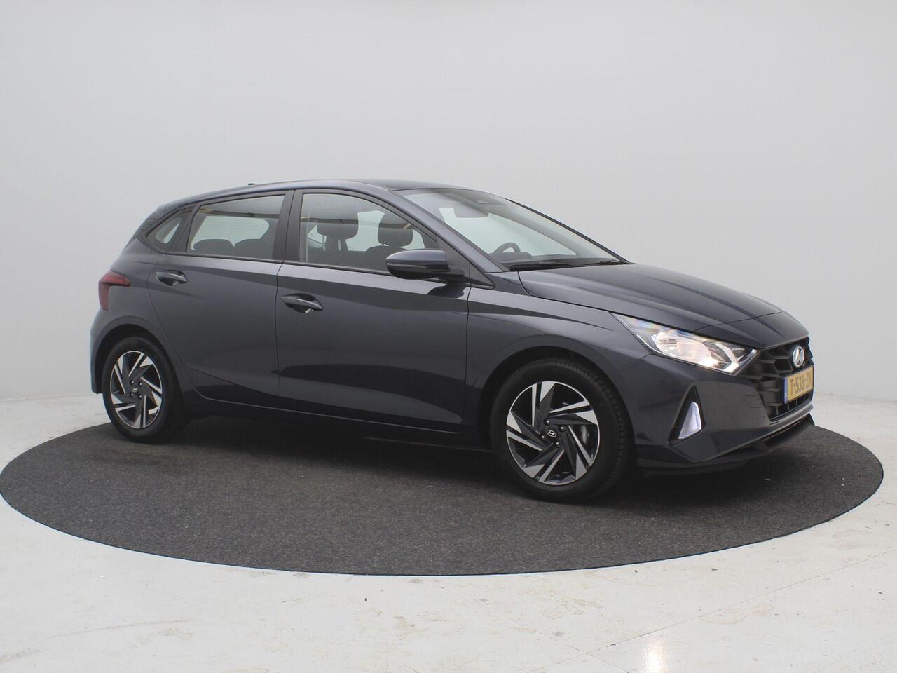 Hyundai I 20 1.2 MPI Comfort / Dealeronderhouden / Apple Carplay / Achteruitrijcamera / Dodehoek Detectie / Cruise Control / Airco