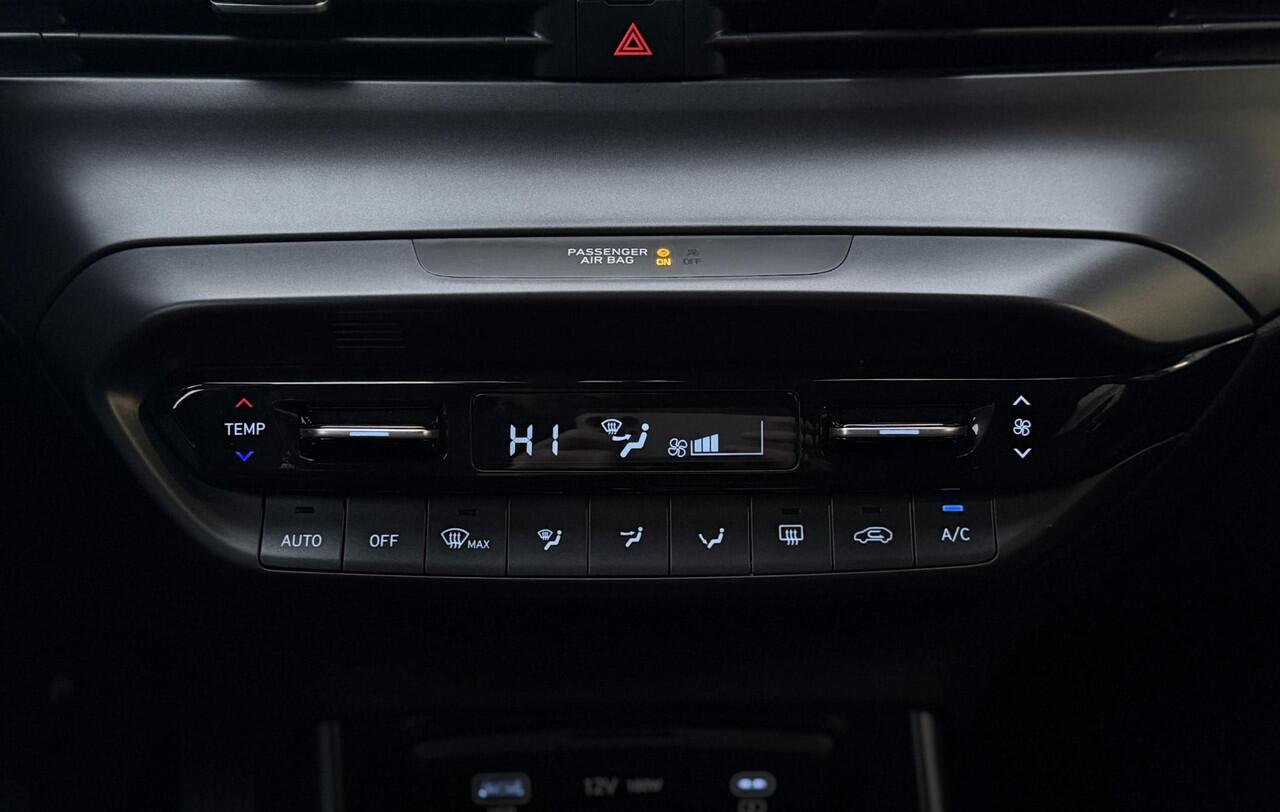 Hyundai I 20 1.2 MPI Comfort Smart l Facelift l Stoelverwarming l Carplay l Lichtmetaal l Camera l Clima