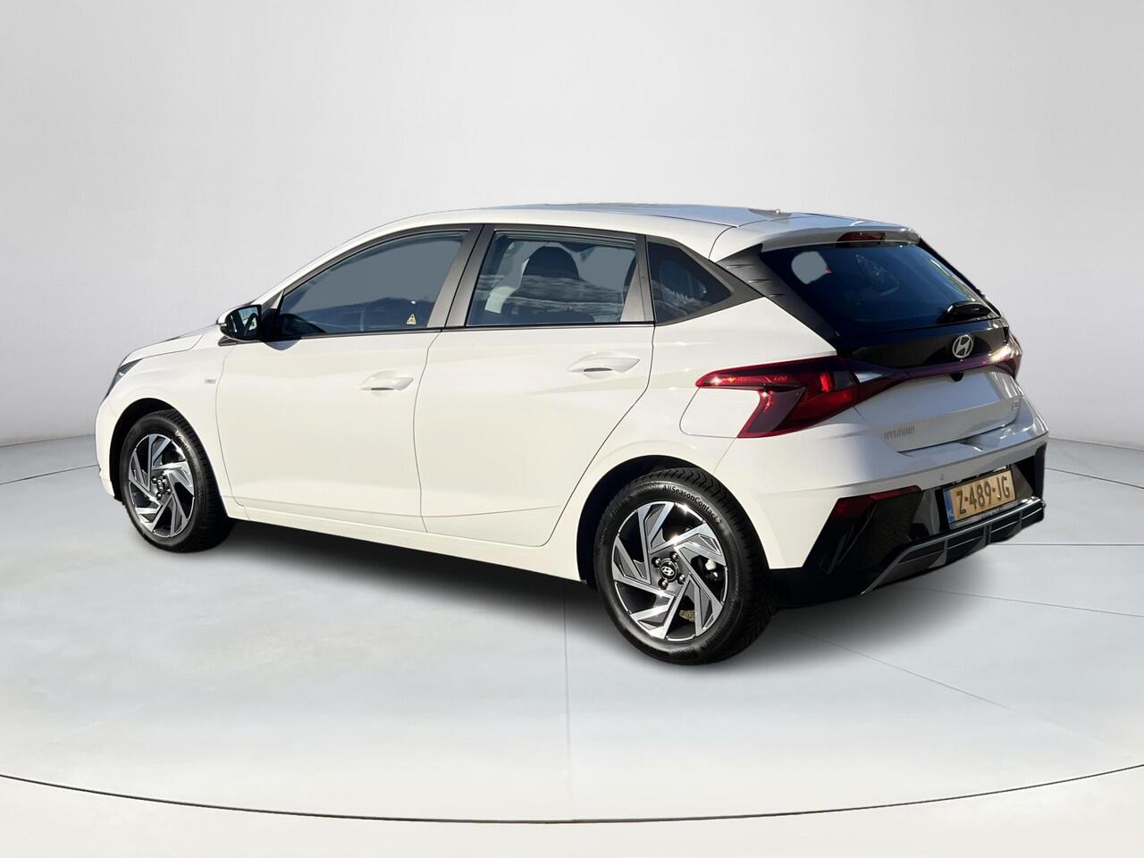 Hyundai I 20 1.0 T-GDI Comfort Smart | Apple Carplay / Android Auto | Navigatie | Cruise Control | Camera | Dode Hoek Bewaking | Lichtmetalen Velgen |